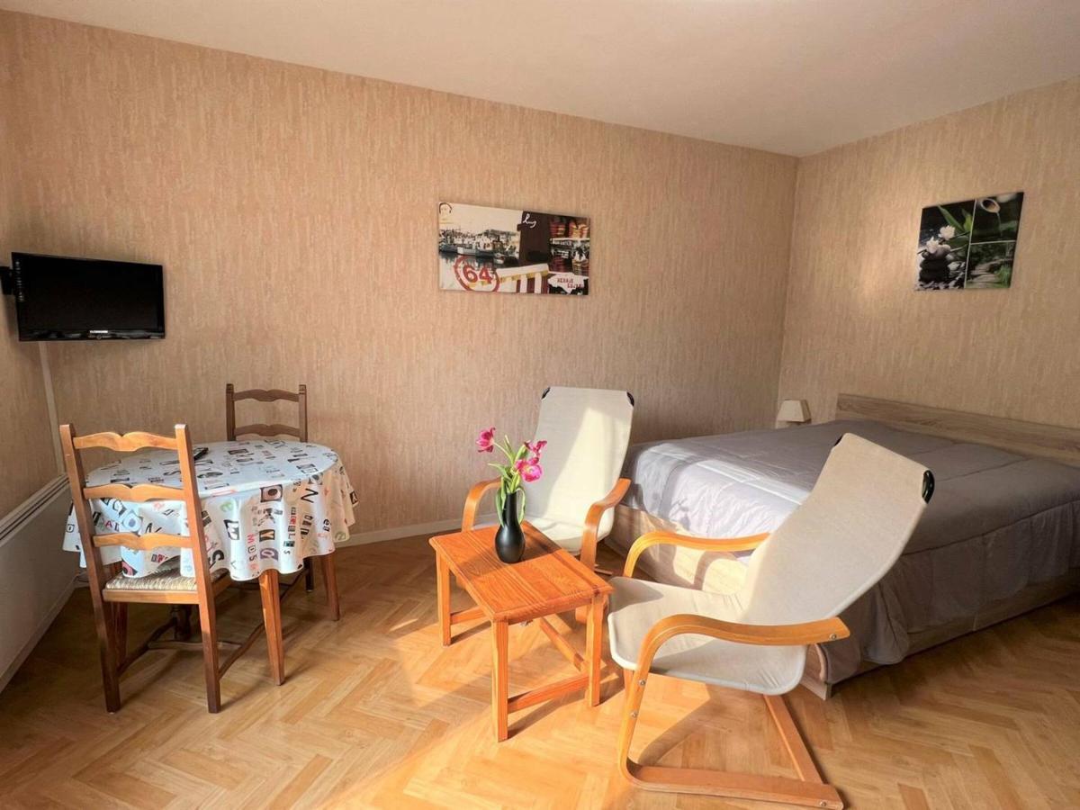 Charmant T1 Bis A Cambo-Les-Bains Avec Balcon, Ascenseur Et Parking - Fr-1-495-31 Exterior photo